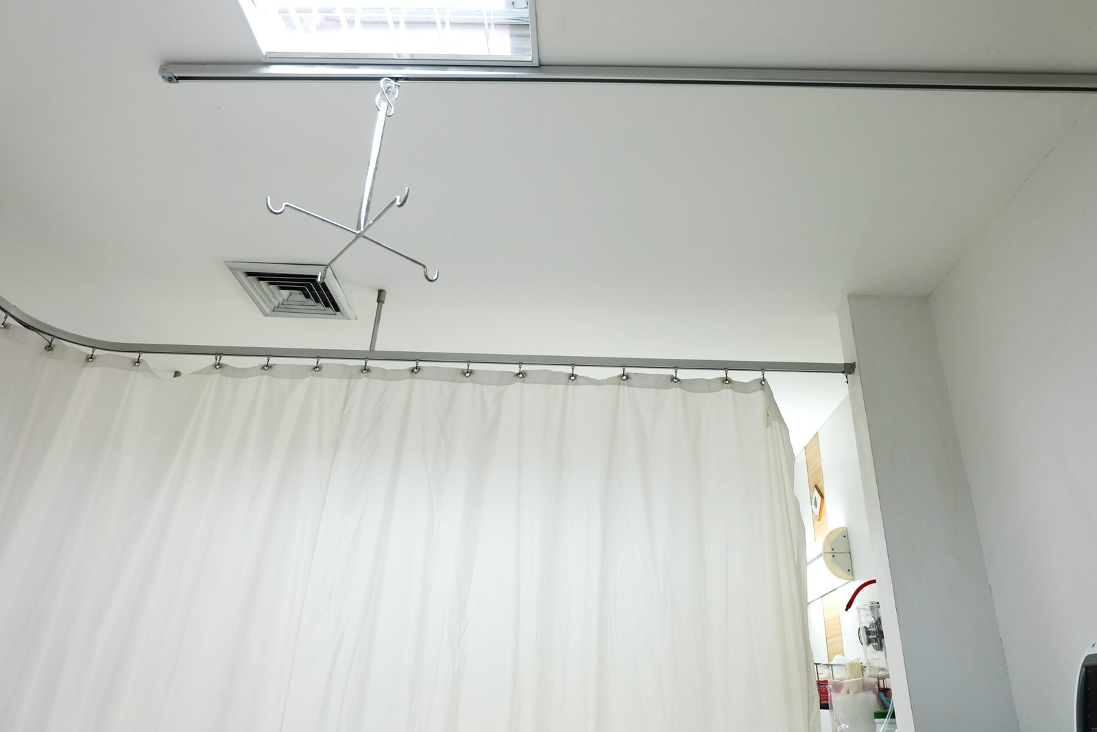 low-angle-view-illuminated-lamp-hanging-ceiling